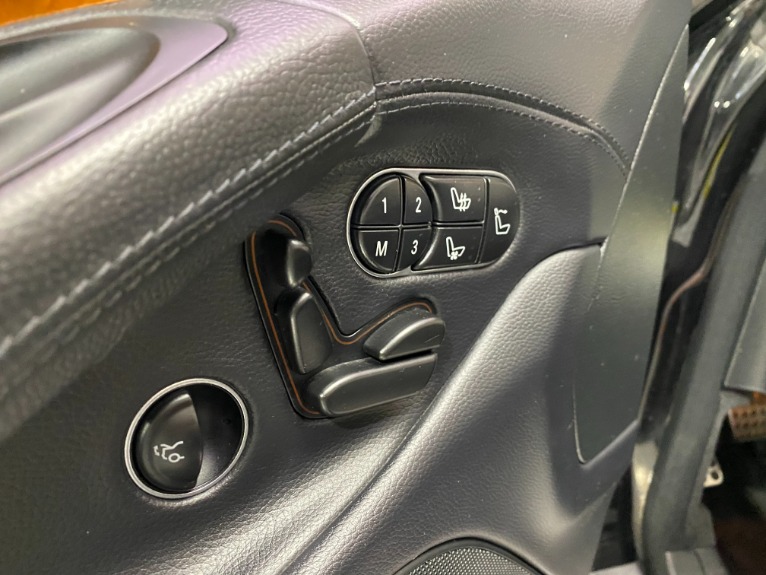Used-2009-Mercedes-Benz-SL-Class-SL-550-Convertible-RWD