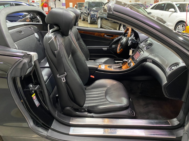 Used-2009-Mercedes-Benz-SL-Class-SL-550-Convertible-RWD