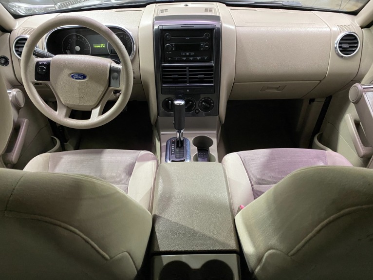 Used-2007-Ford-Explorer-XLT-W/-AdvanceTrac-RSC-RWD