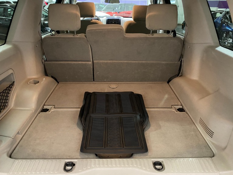 Used-2007-Ford-Explorer-XLT-W/-AdvanceTrac-RSC-RWD