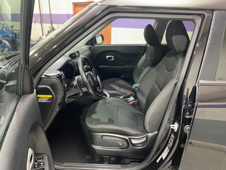 Used-2014-Kia-Soul-FWD