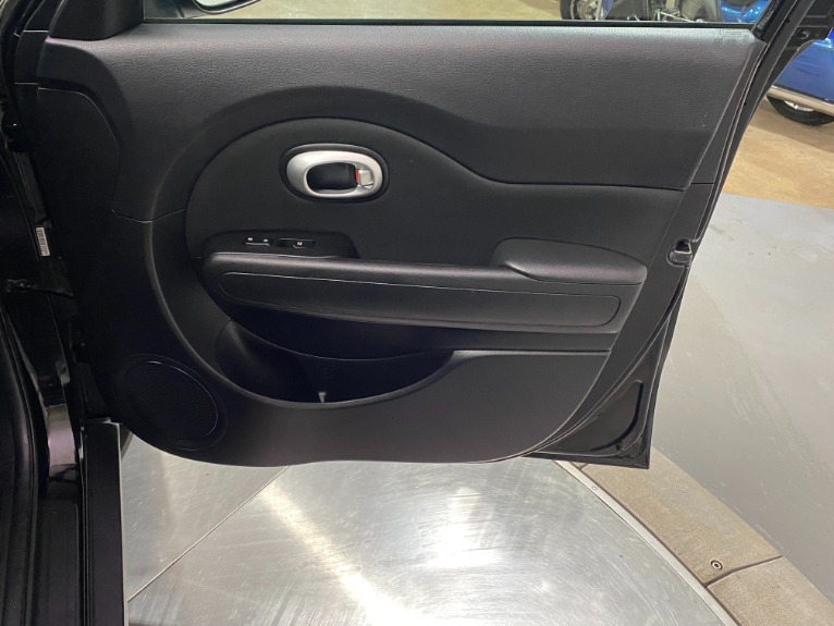 Used-2014-Kia-Soul-FWD