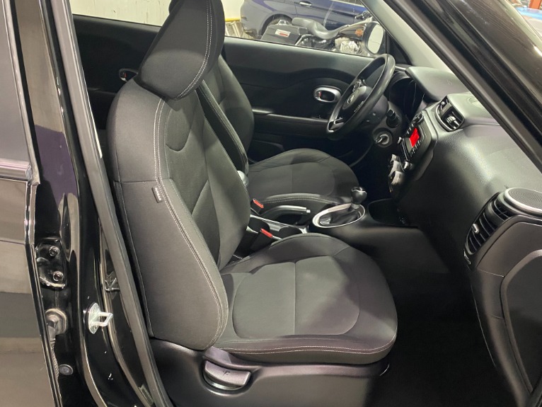 Used-2014-Kia-Soul-FWD