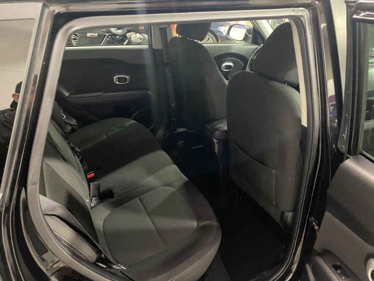Used-2014-Kia-Soul-FWD