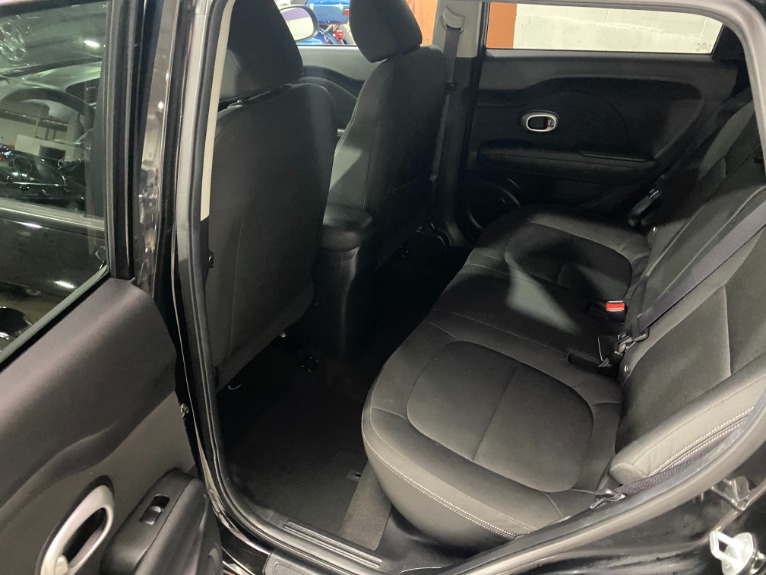 Used-2014-Kia-Soul-FWD