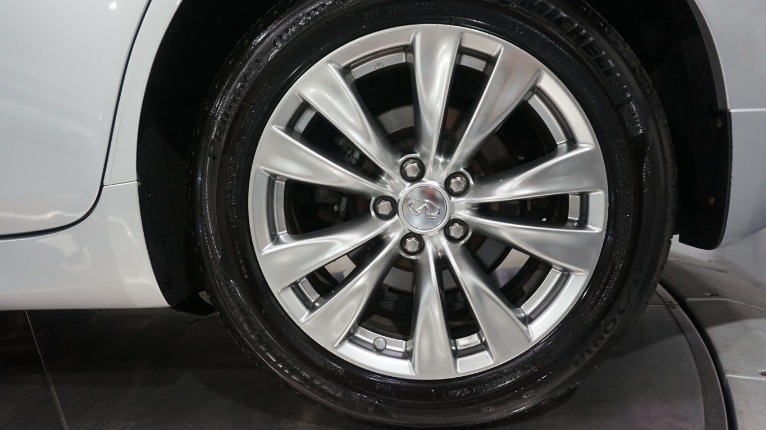 Used-2013-INFINITI-M37-x