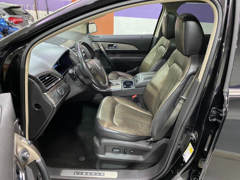 Used-2012-Lincoln-MKX-AWD