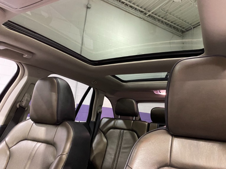 Used-2012-Lincoln-MKX-AWD