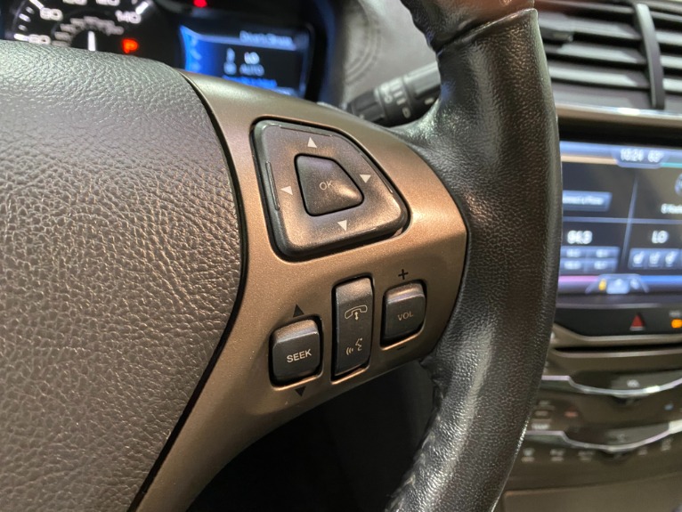 Used-2012-Lincoln-MKX-AWD