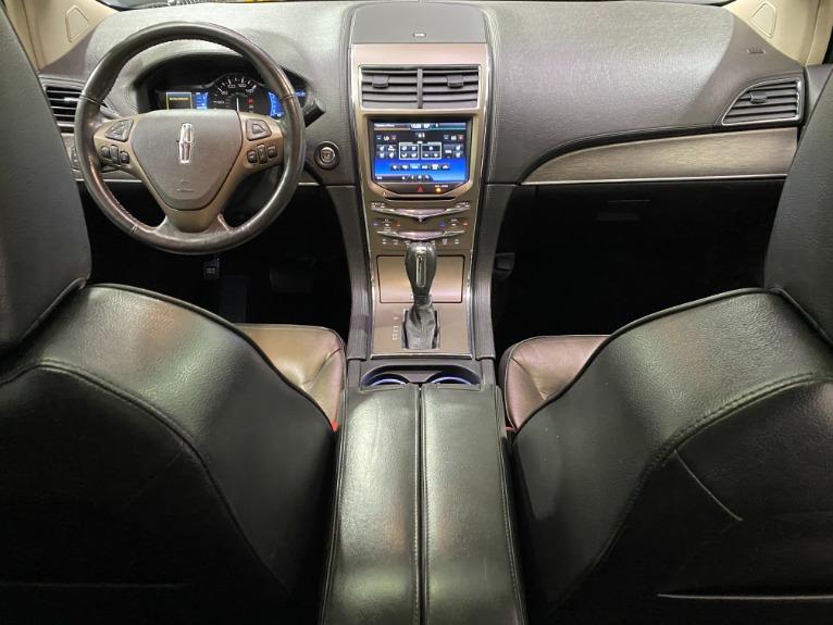 Used-2012-Lincoln-MKX-AWD