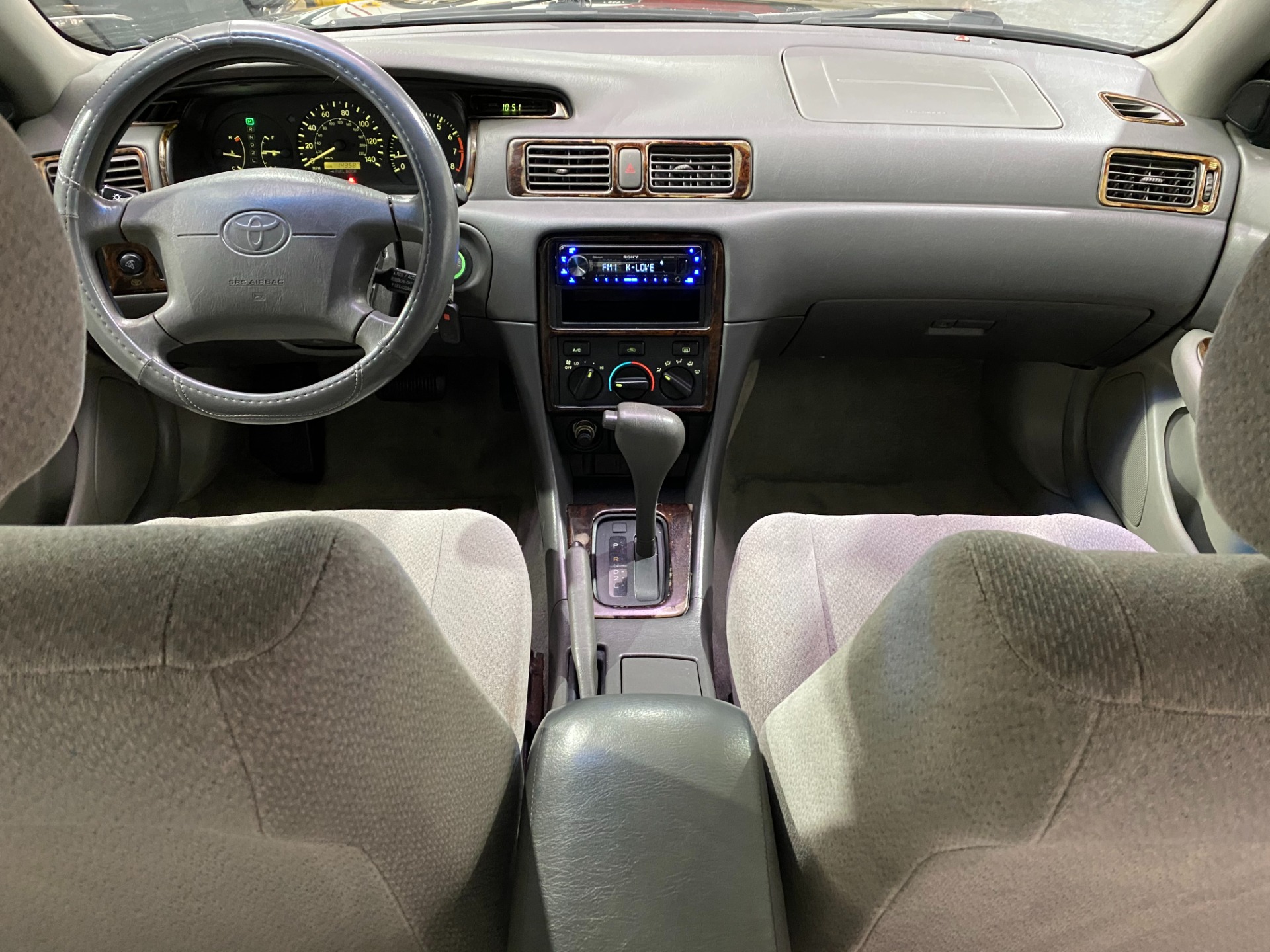 Toyota Camry 2000 Tự động    Giá 269 triệu  0916500770  Xe Hơi Việt   Chợ Mua Bán Xe Ô Tô Xe Máy Xe Tải Xe Khách Online
