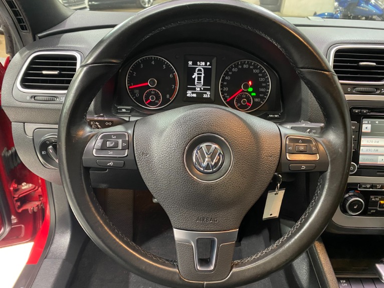 Used-2010-Volkswagen-Eos-Komfort