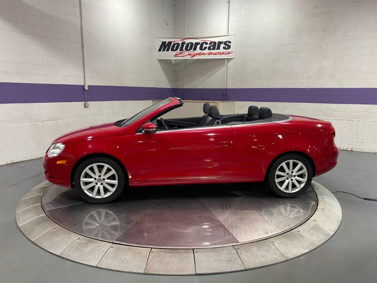 Used-2010-Volkswagen-Eos-Komfort