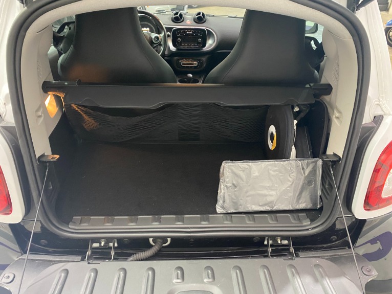 Used-2018-Smart-fortwo-electric-drive-pure-RWD
