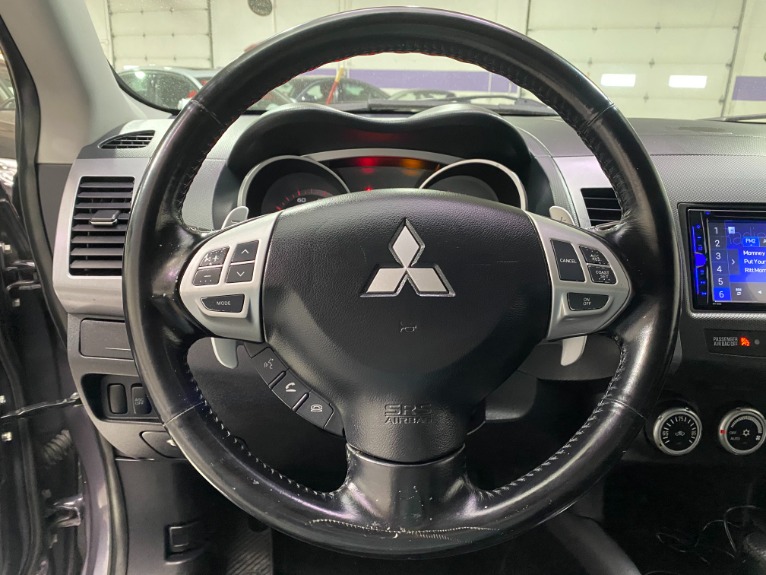 Used-2008-Mitsubishi-Outlander-XLS-AWD