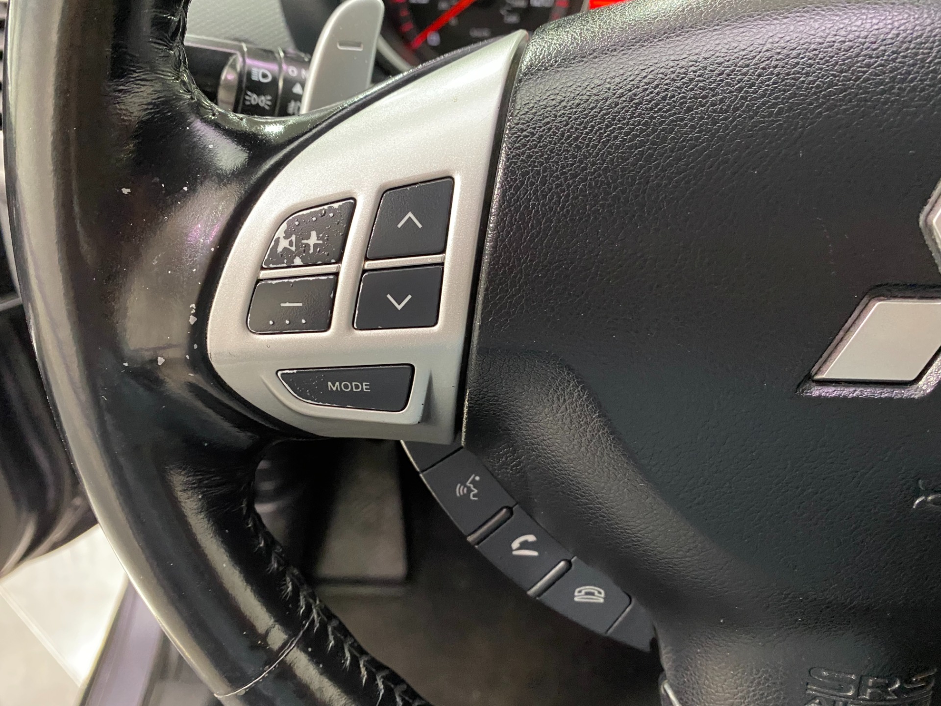 Used-2008-Mitsubishi-Outlander-XLS-AWD
