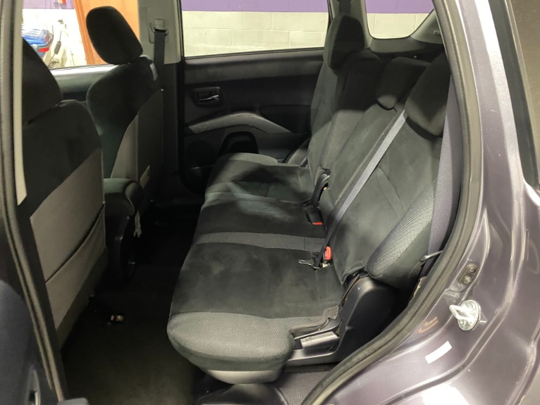 Used-2008-Mitsubishi-Outlander-XLS-AWD